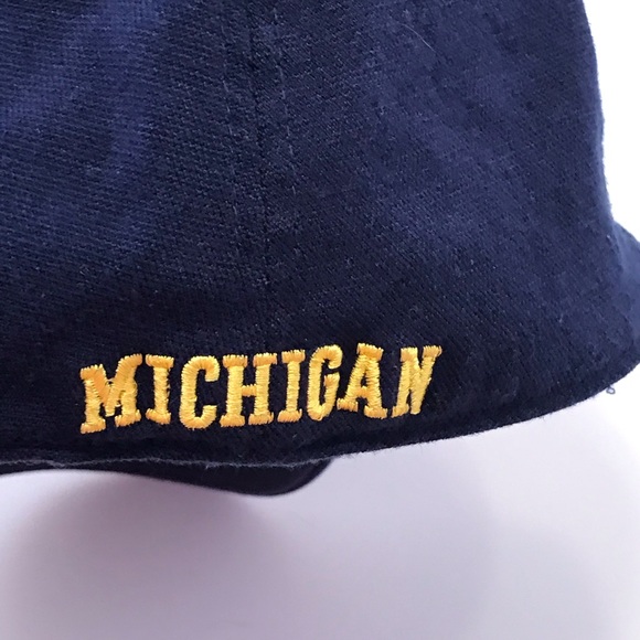 Nike Elite Michigan Navy Blue Mens One Size Fits Most Fitted Hat/ - Picture 6 of 10